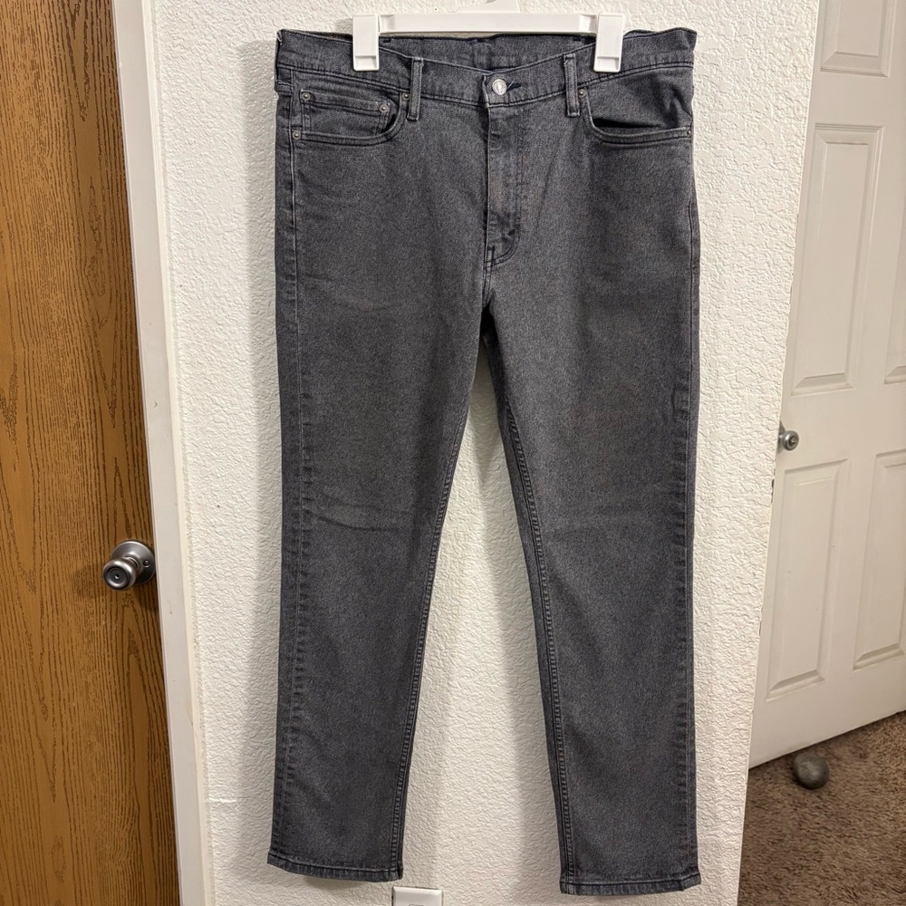 Levi’s Men’s Gray Straight-Leg Jeans W38 L32 Classic 5-Pocket Denim